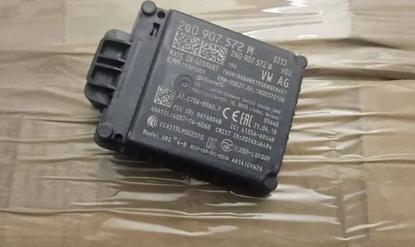 Volkswagen Tiguan Distronic sensor radar 2Q0907572B 2Q0907572M