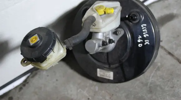 Honda Civic IX Brake booster NH737M