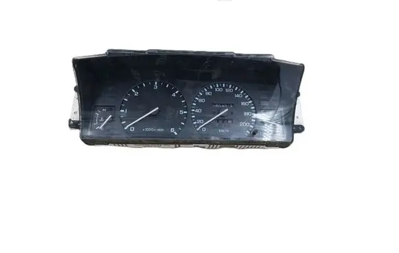 Land Rover Discovery Speedometer (instrument cluster) LR0006010