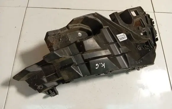 Renault Fluence Rear bumper mounting bracket 850451341R