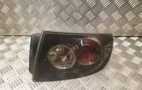 Mazda 3 I Rear/tail lights K2442