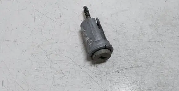 Opel Vectra C Tailgate exterior lock 90038193