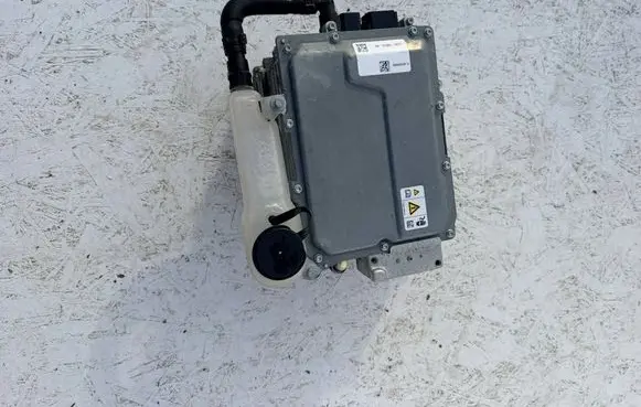 Ford Mondeo MK V Voltage converter inverter 