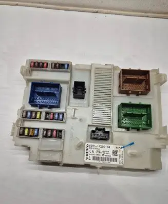 Volvo S60 Comfort/convenience module BG9T14C256GA 31314116AA LTQF01125TP