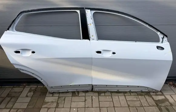 KIA Sportage Front door 76004R2000