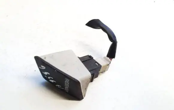 Toyota Yaris Passenger airbag on/off switch 839500d010 83950-0d010