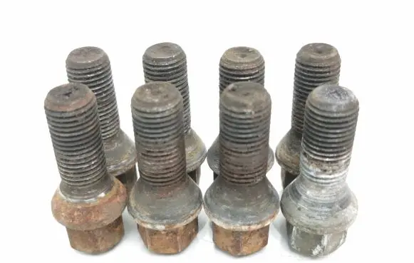 Mercedes-Benz B W245 Nuts/bolts 