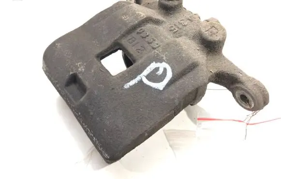Suzuki Baleno IV Front brake caliper