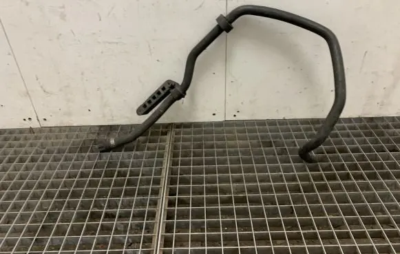 BMW Z4 E85 E86 Engine coolant pipe/hose 7514870 13717514870