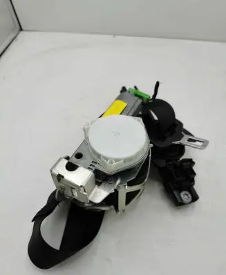 Mercedes-Benz GLK (X204) Front seatbelt 34074002G 695590