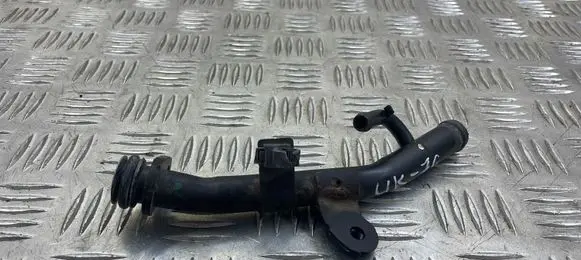 Honda CR-V Engine coolant pipe/hose