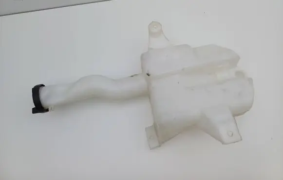 Ford Mondeo Mk III Windshield washer fluid reservoir/tank 1S7117618AF