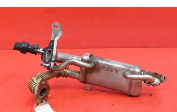 Renault Captur EGR valve cooler 147350364R