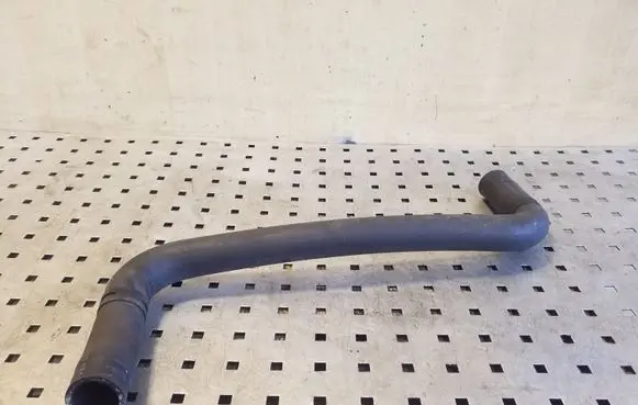 Subaru Outback Engine coolant pipe/hose