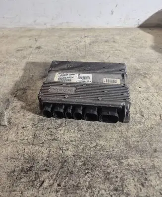 Renault Clio I Gearbox control unit/module 7700850840 S101200026B
