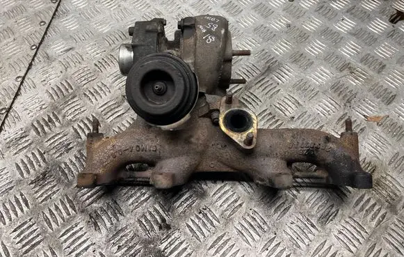 Audi A4 S4 B5 8D Turbo 028145702H