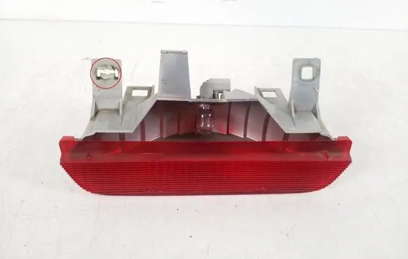 Toyota Yaris Verso Third/center stoplight 81570-52020