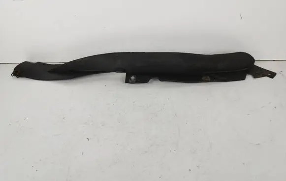 Front bumper lip