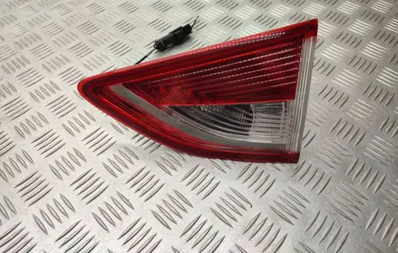 Ford Escape III Tailgate rear/tail lights CJ5413A602A