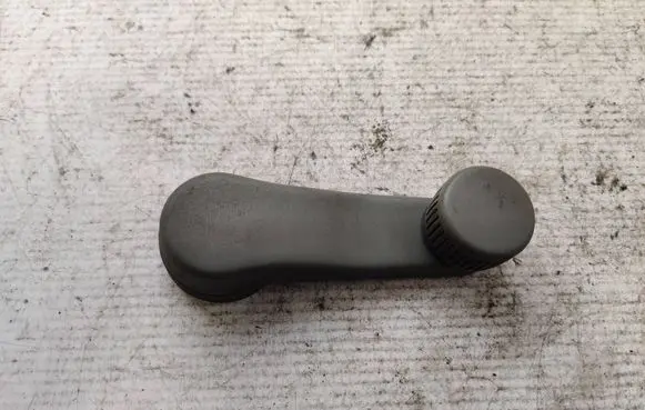 Mercedes-Benz Sprinter W901 W902 W903 W904 Front door window winding handle 1H0837581D