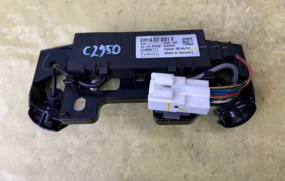 Mazda 6 Headlining lighting console trim EH1467SS1F