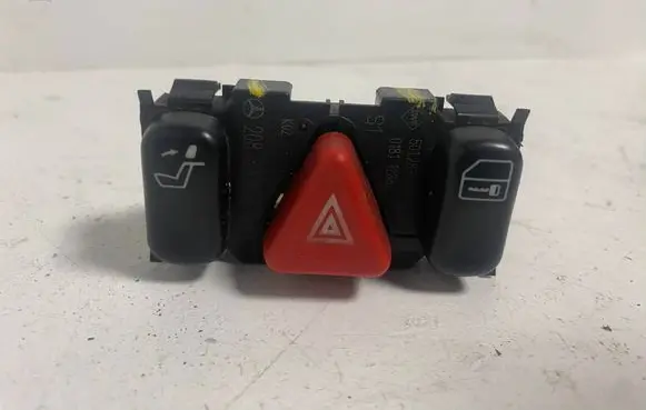 Mercedes-Benz E W210 Hazard light switch 2088200310