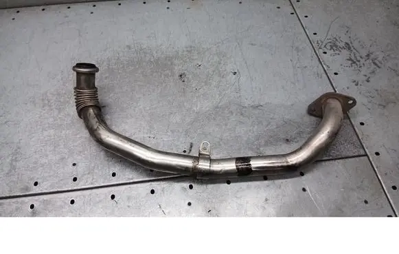 Volvo V50 EGR valve line/pipe/hose 