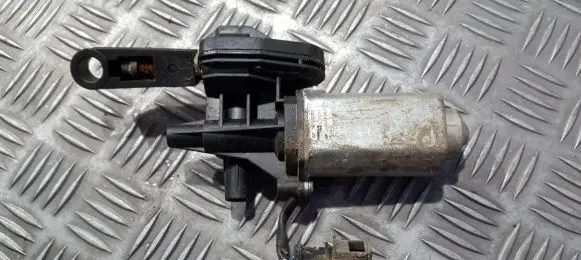 Audi A8 S8 D3 4E Seat adjustment motor 83226725000 6423868