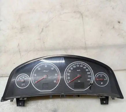 Opel Vectra C Speedometer (instrument cluster) 13186704EQ