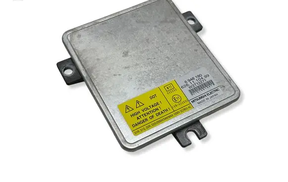BMW 3 E90 E91 Xenon control unit/module 6948180 6261110499