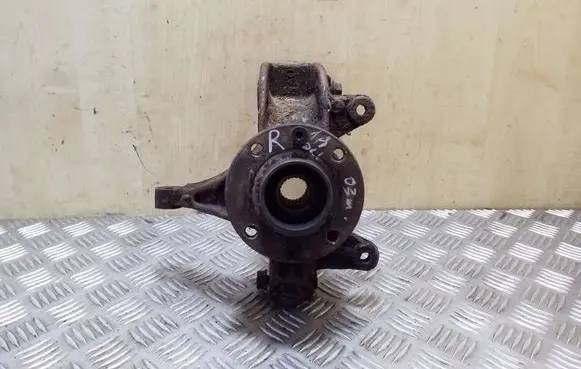 Renault Scenic II - Grand scenic II Front wheel hub