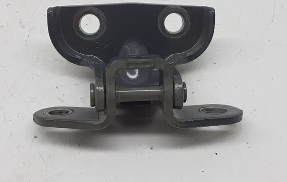 Hyundai Kona I Rear door upper hinge