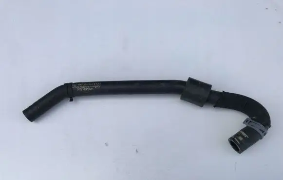Audi Q7 4M Engine coolant pipe/hose 4M0265344B