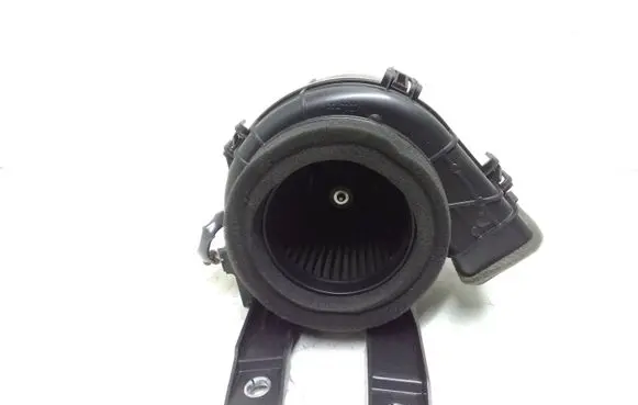 Toyota Prius (XW50) Hybrid/electric vehicle battery fan G923047080 1811017843