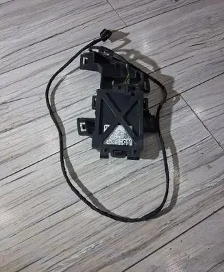 Mercedes-Benz A W176 Distronic sensor radar A0009054907