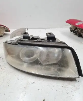 Audi A4 S4 B6 8E 8H Headlight/headlamp 8E0941004F