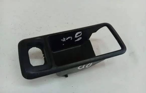 Ford Focus Other front door trim element 3M51226A36ADW