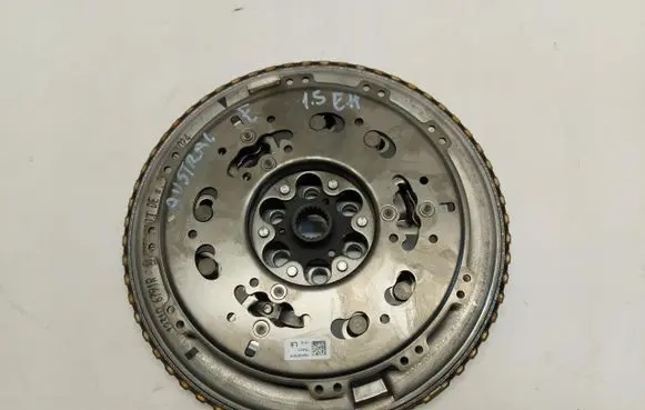 Renault Megane E-Tech Dual mass flywheel 123106791R