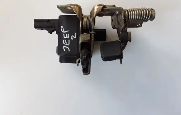 Jeep Cherokee III KJ Loading door lock 357ACA