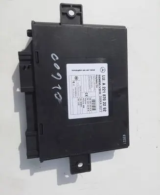 Mercedes-Benz S W221 Keyless (KESSY) go control unit/module A2218702292 A2215454432 5WK49077