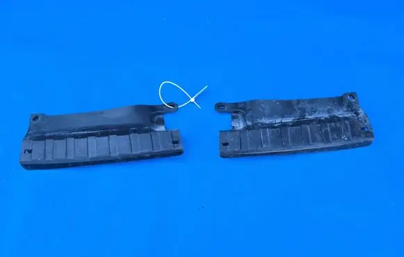 BMW X5M G05 F95 Rear bumper corner part panel trim 7487526 7487525