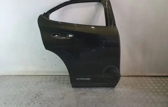 Lexus UX Rear door