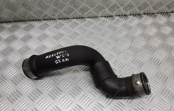 Mercedes-Benz C W203 Intercooler hose/pipe
