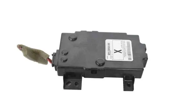 Dodge RAM 1500 DS Other devices 68105821AB
