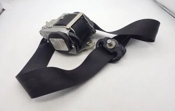 Skoda Octavia Mk2 (1Z) Front seatbelt 1Z0857702A 602481100