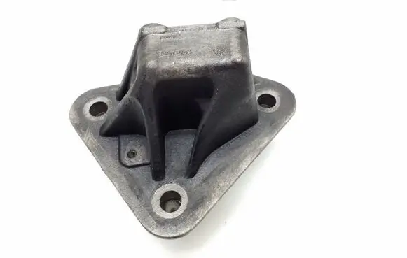 Citroen C6 Engine mounting bracket 5U3Q6A060AA