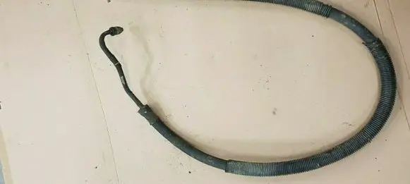 Volkswagen PASSAT B3 Power steering hose/pipe/line 191422893