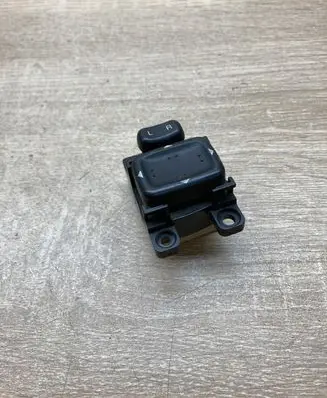 Mazda 6 Wing mirror switch 183608