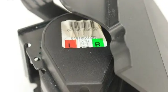 Rear seatbelt