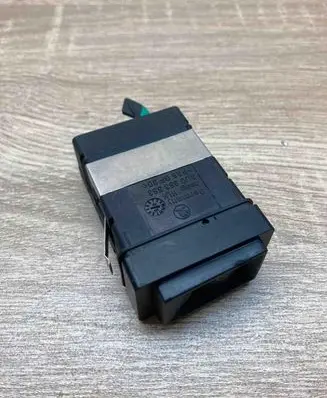 Skoda Superb B5 (3U) Seat heating switch 3U0963563